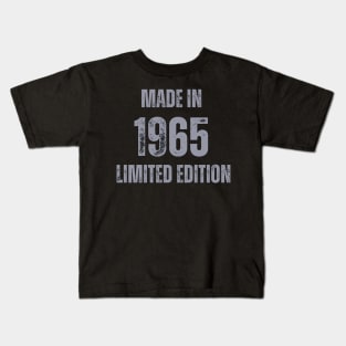 Vintage Made in 1965 , Limited Edition  , Gift for Mom Dad Birthday Kids T-Shirt